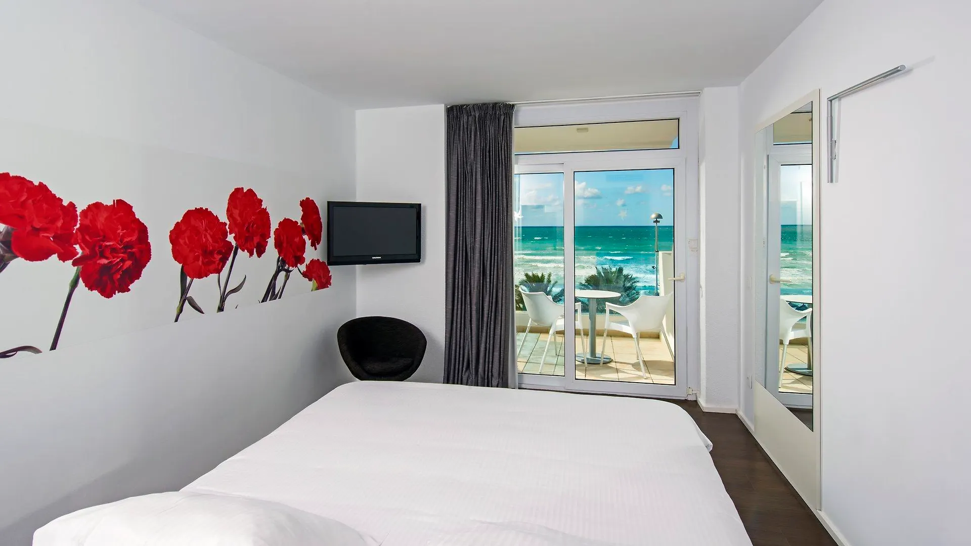 Hotel Iberostar Waves Bahia De Palma - Adults Only Playa de Palma